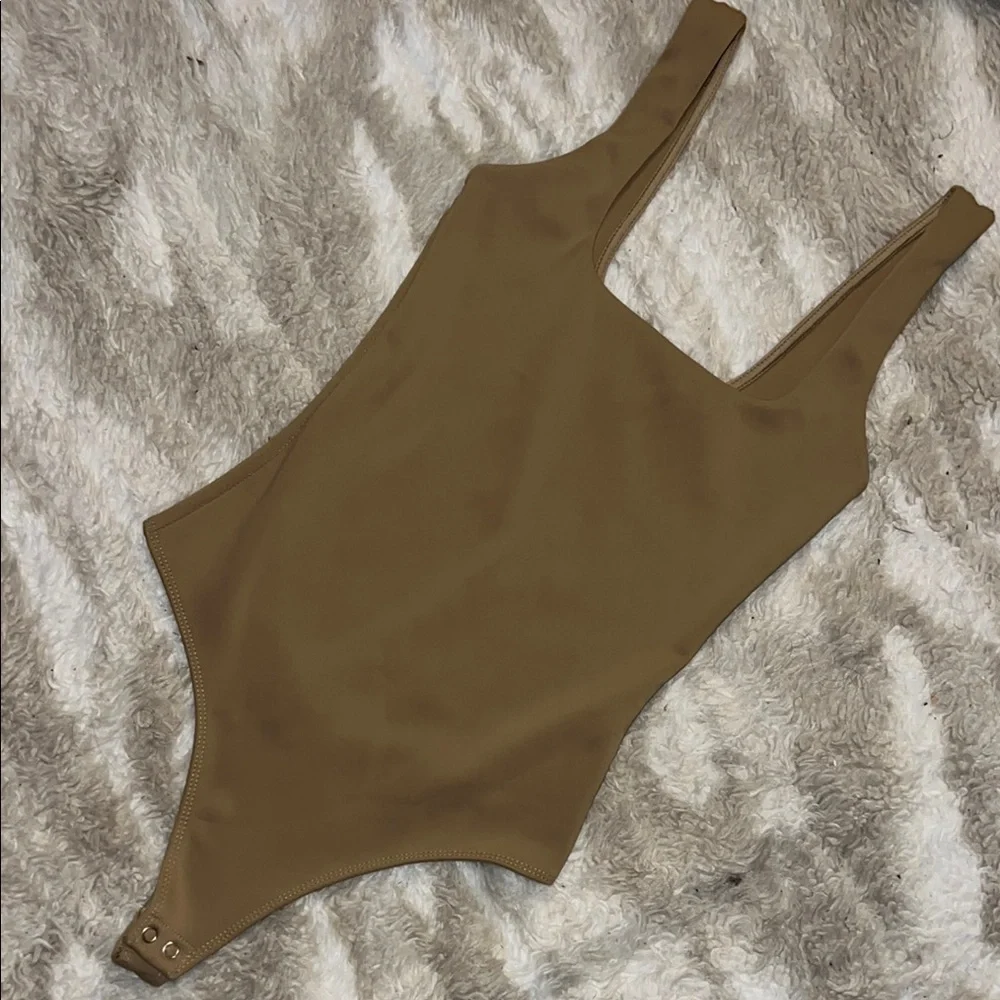 GOOD AMERICAN SCUBA MODERN TANK BODYSUIT - Picture 5 of 6